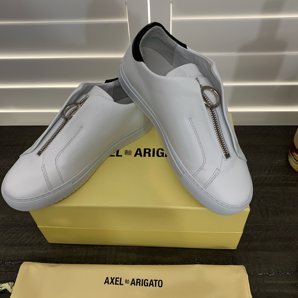 New Axel Arigato sneakers